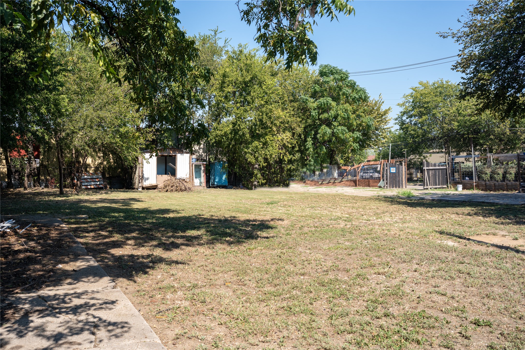 2751 Clarence Street Dallas TX 75215