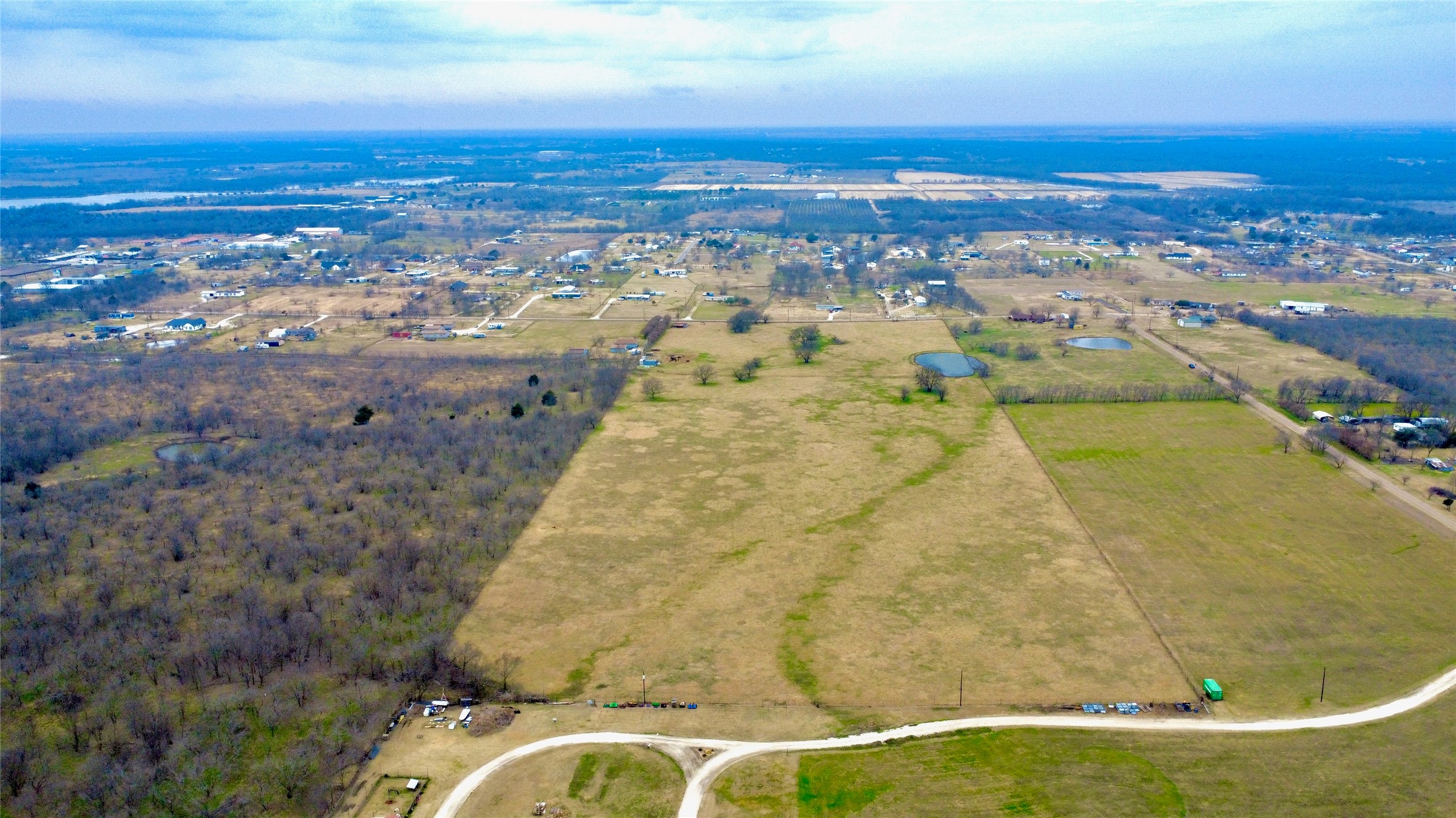 28.129 Acres. Co Road 144 Kaufman TX 75142