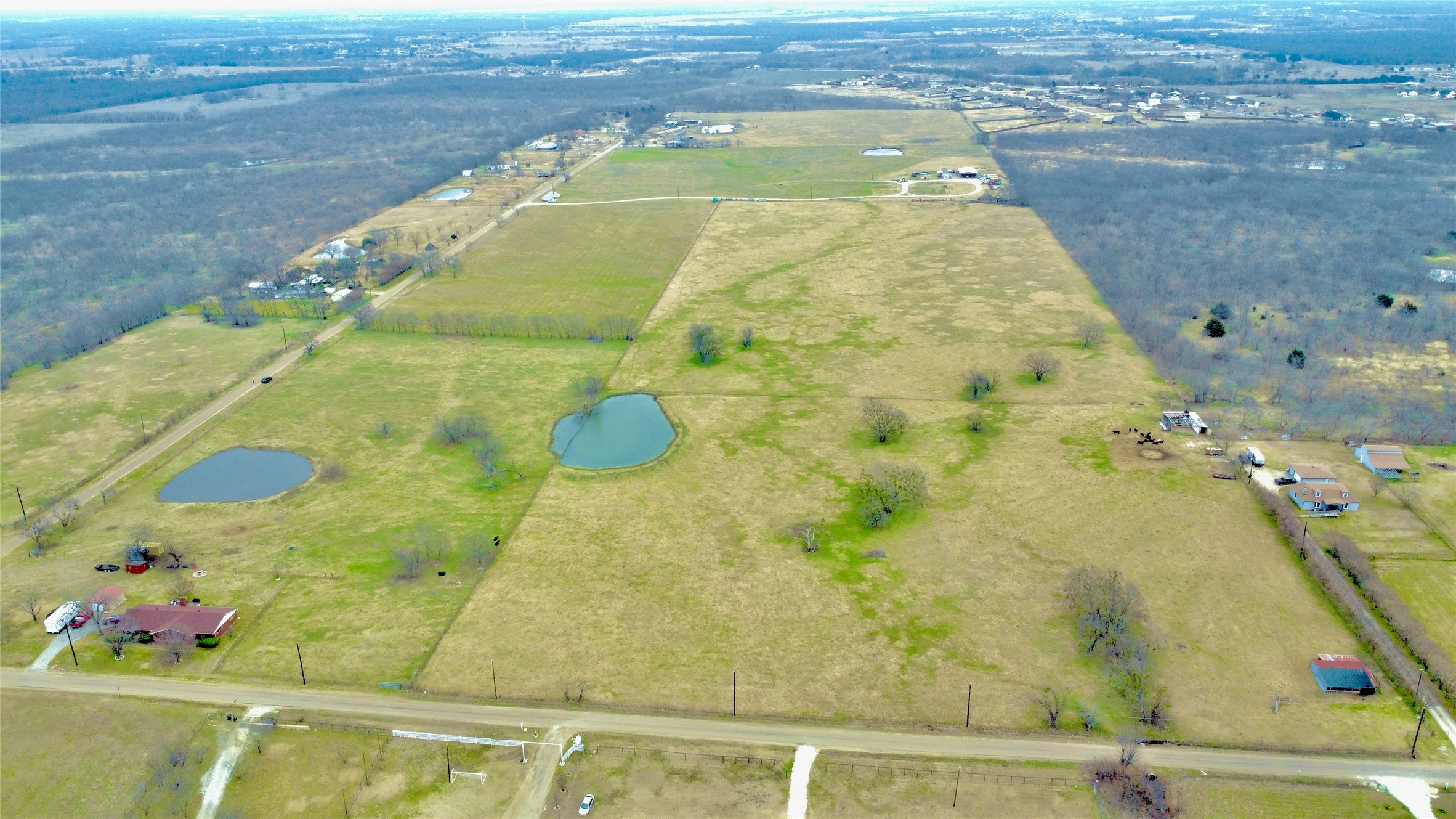 28.129 Acres. Co Road 144 Kaufman TX 75142