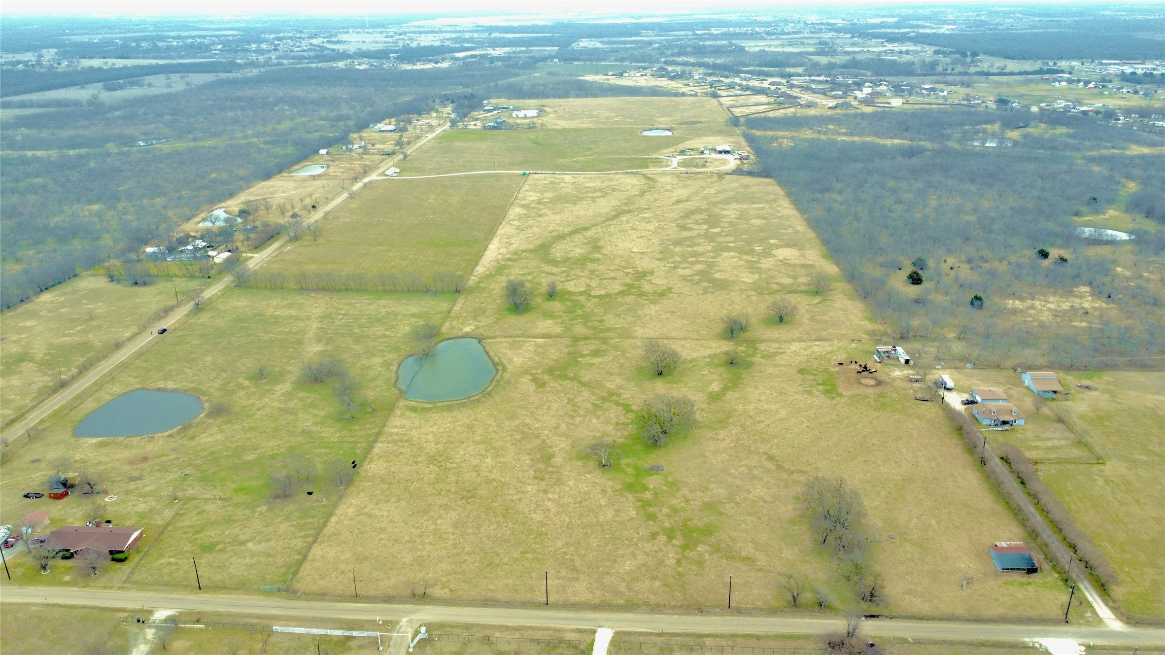 28.129 Acres. Co Road 144 Kaufman TX 75142