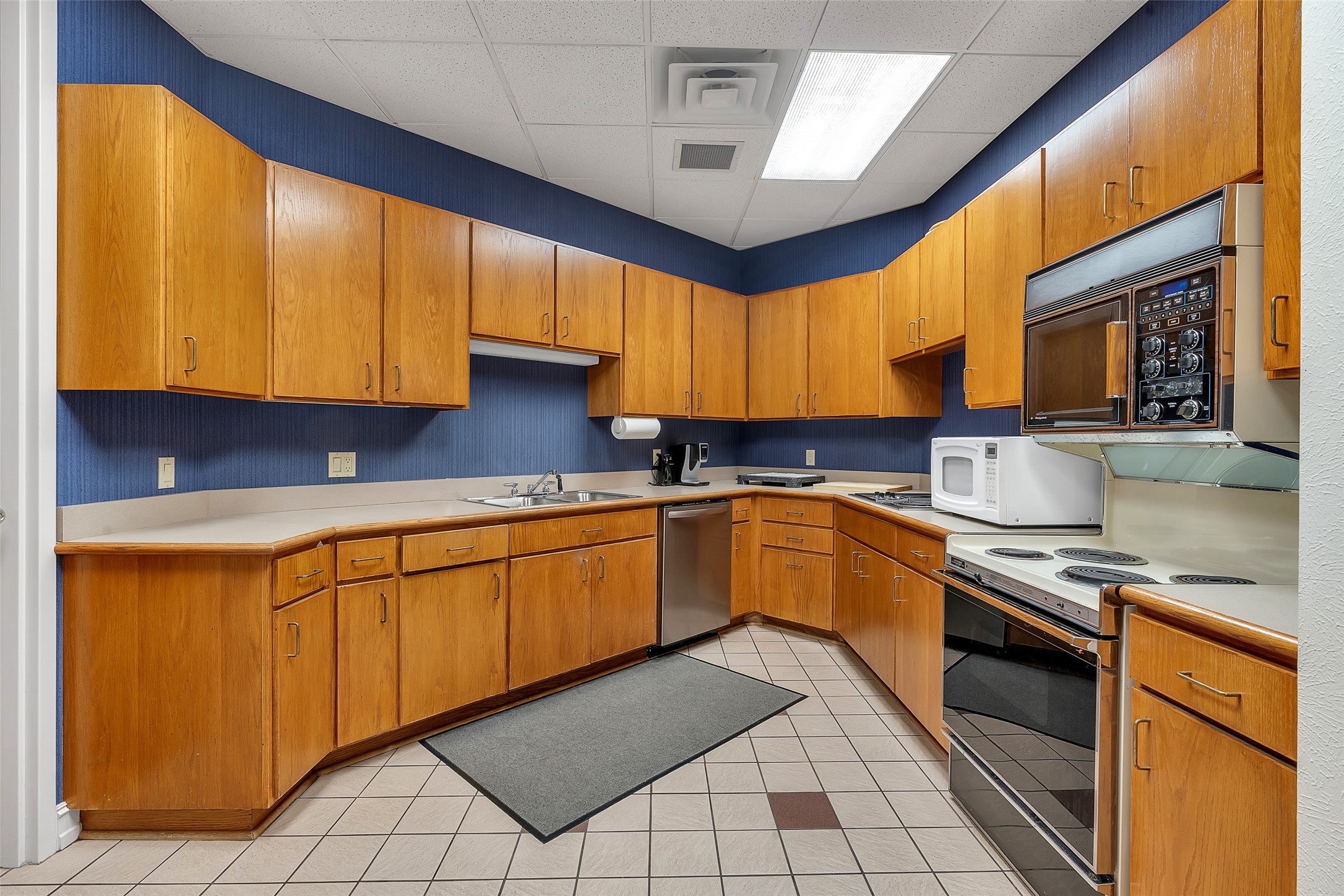 400 W Houston Marshall TX 75670