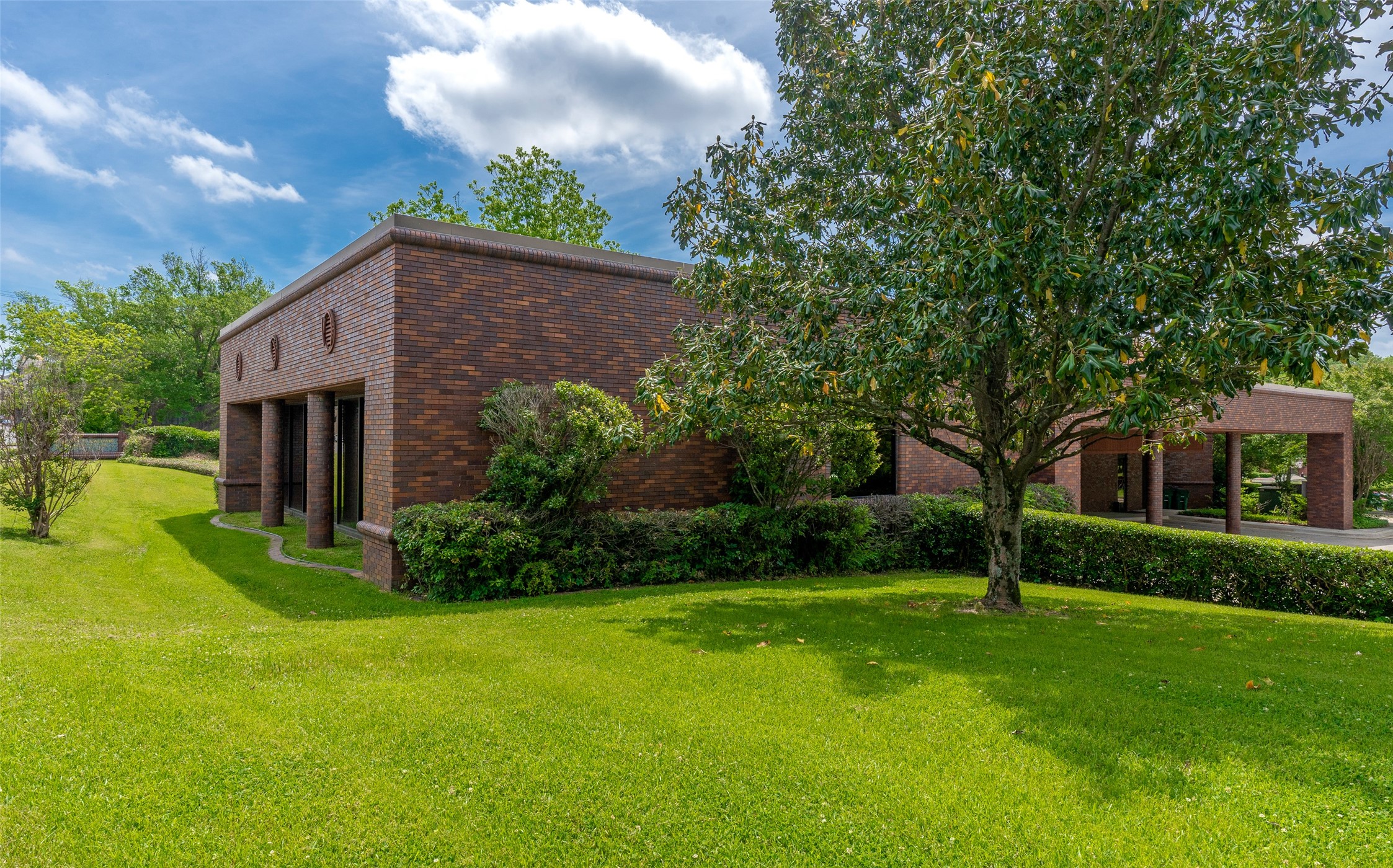 400 W Houston Marshall TX 75670