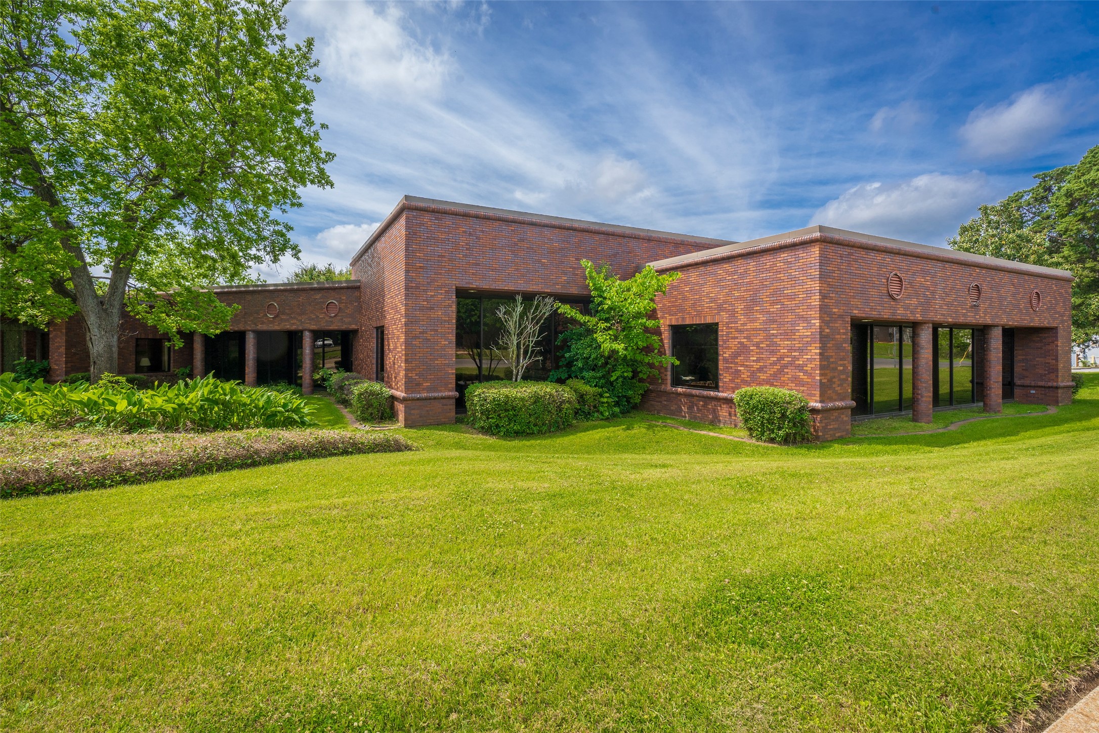 400 W Houston Marshall TX 75670