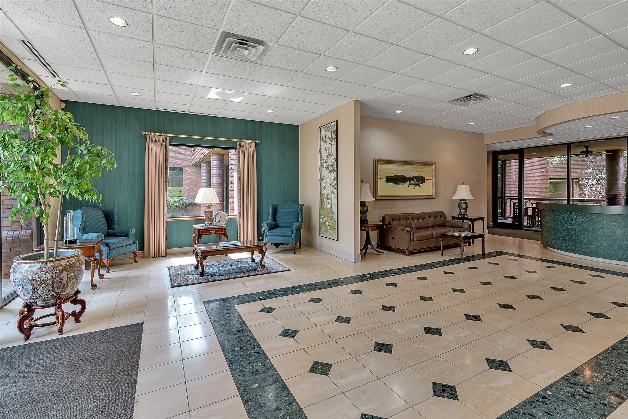 400 W Houston Marshall TX 75670