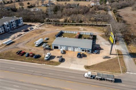 1117 N State Highway 121 Bonham TX 75418