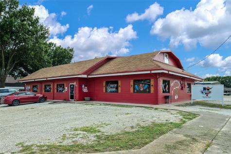 120 E Main Street Lindsay TX 76250