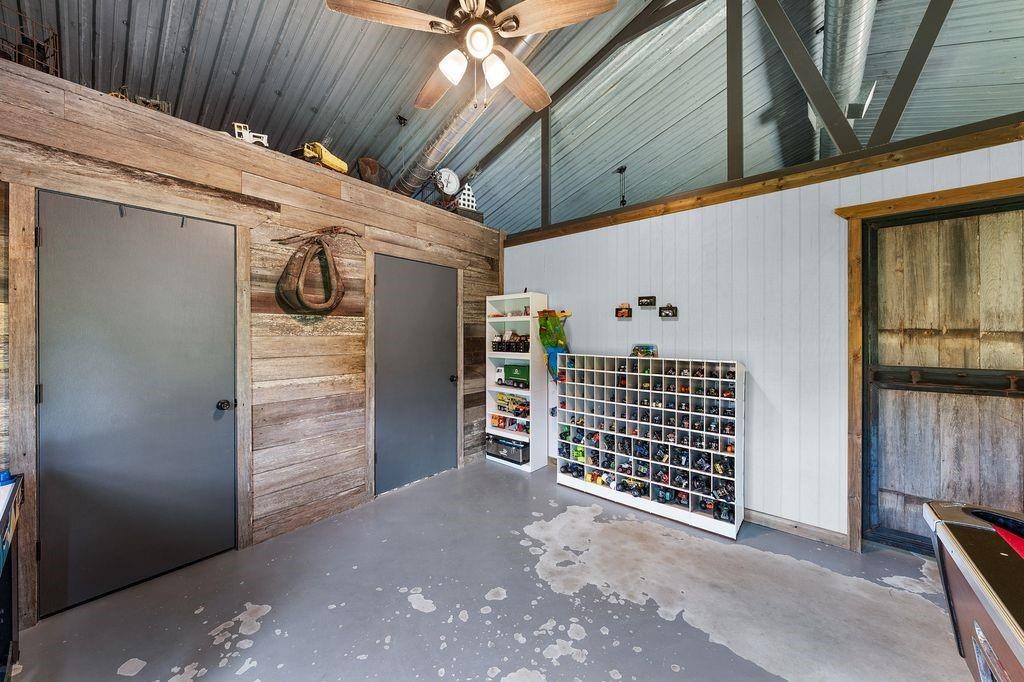 5608 Highway 82 Blossom TX 75416