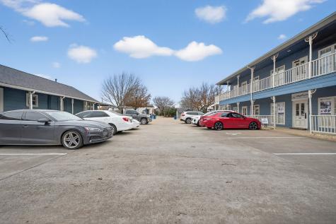 504 N Oak Street Roanoke TX 76262