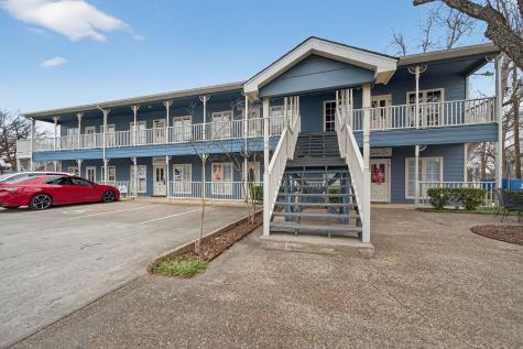504 N Oak Street Roanoke TX 76262