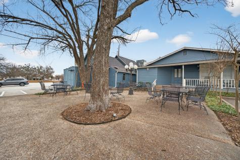 504 N Oak Street Roanoke TX 76262