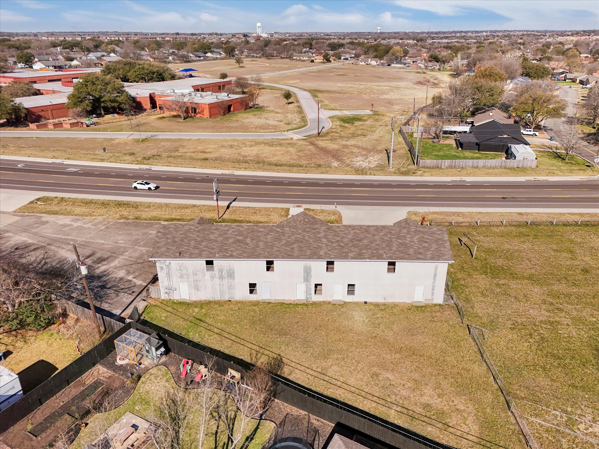 611 W Spring Valley Road Hewitt TX 76643