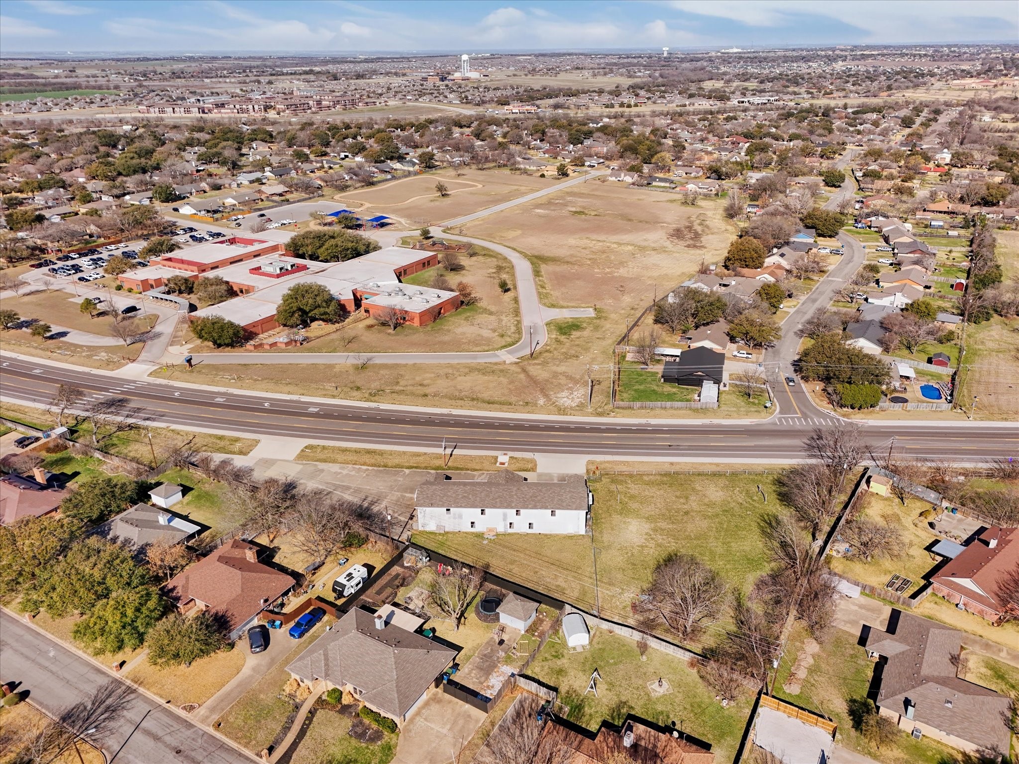 611 W Spring Valley Road Hewitt TX 76643