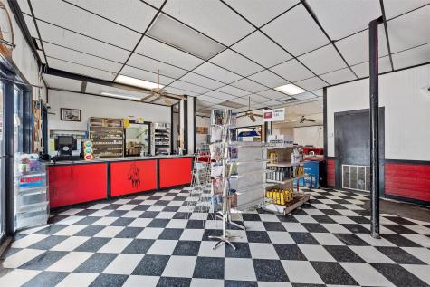 201 W Oak Street West TX 76691