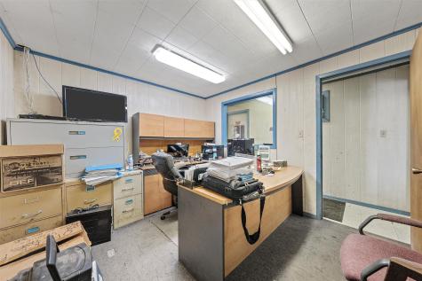 201 W Oak Street West TX 76691