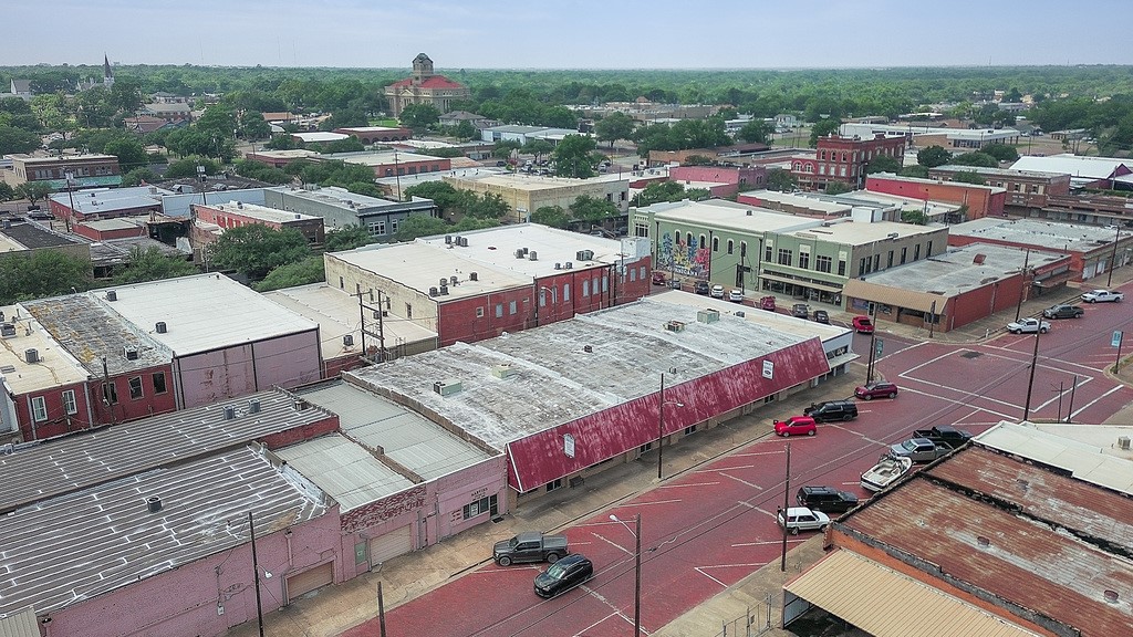 216 N Commerce Street Corsicana TX 75110