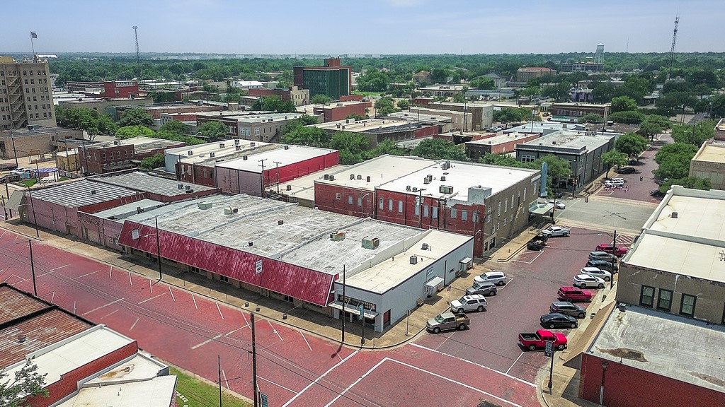 216 N Commerce Street Corsicana TX 75110
