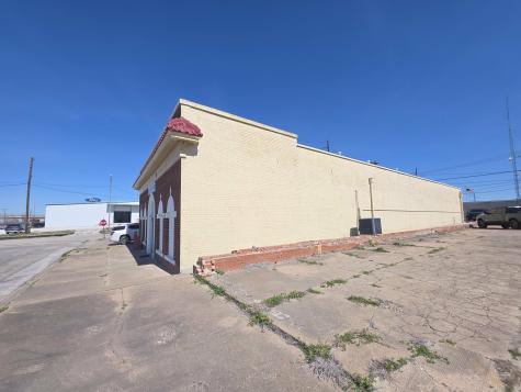 214 N Railroad Street Mexia TX 76667