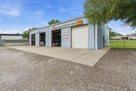 10901 Jacksboro Highway Fort Worth TX 76135