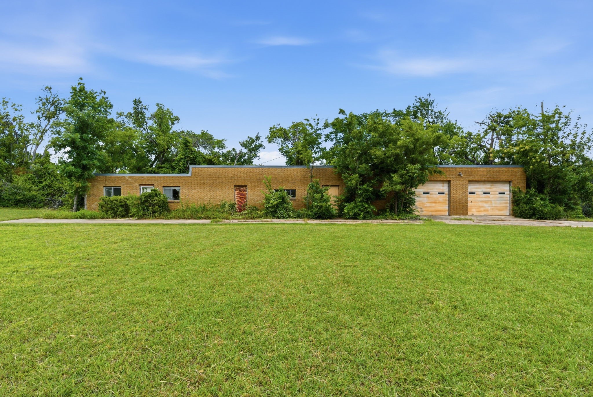 10901 Jacksboro Highway Fort Worth TX 76135