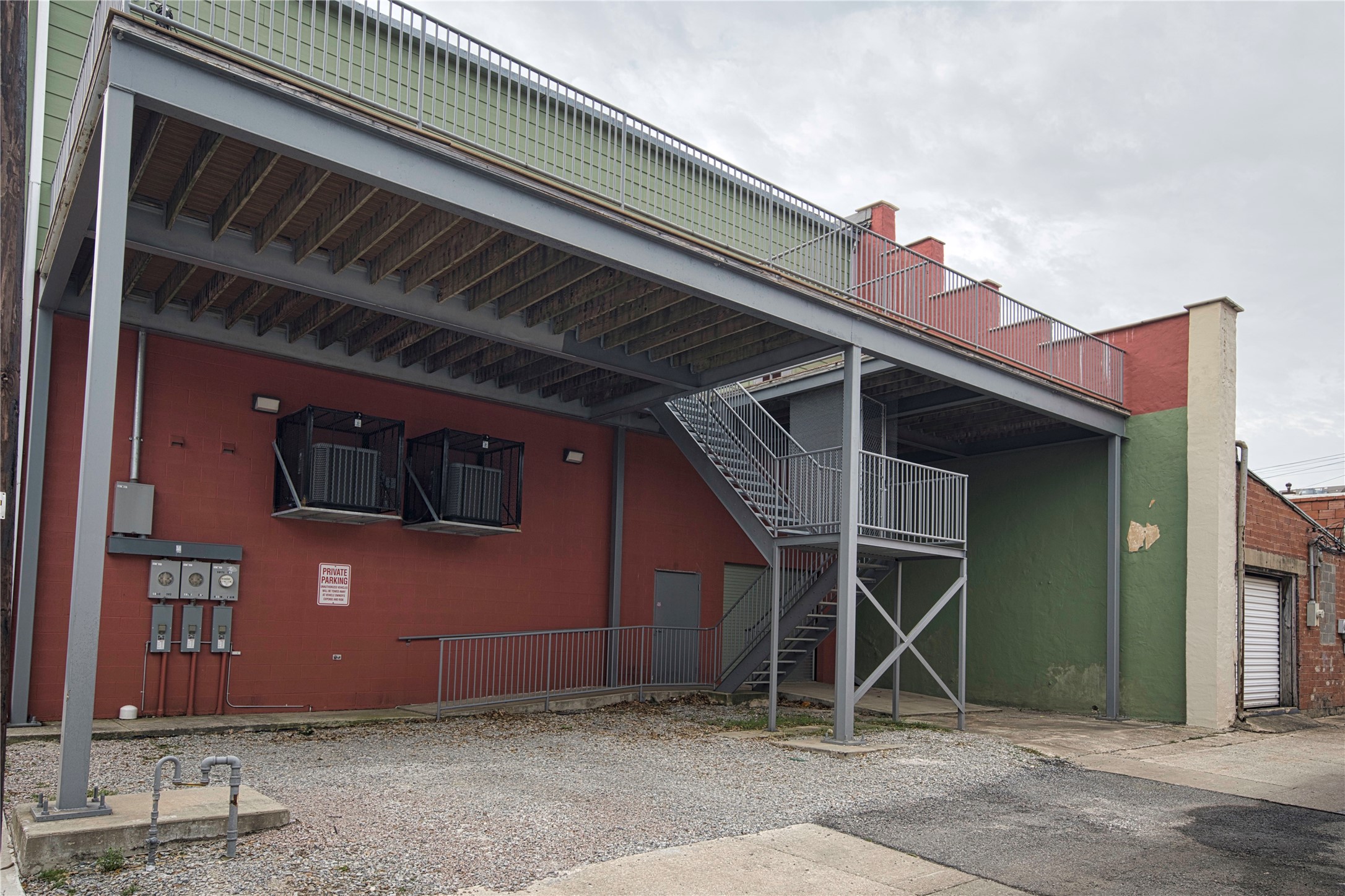 425 W Main Street Denison TX 75020