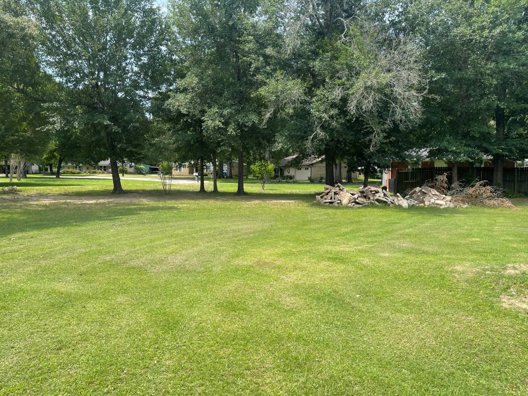 900 S Palestine Street Athens TX 75751