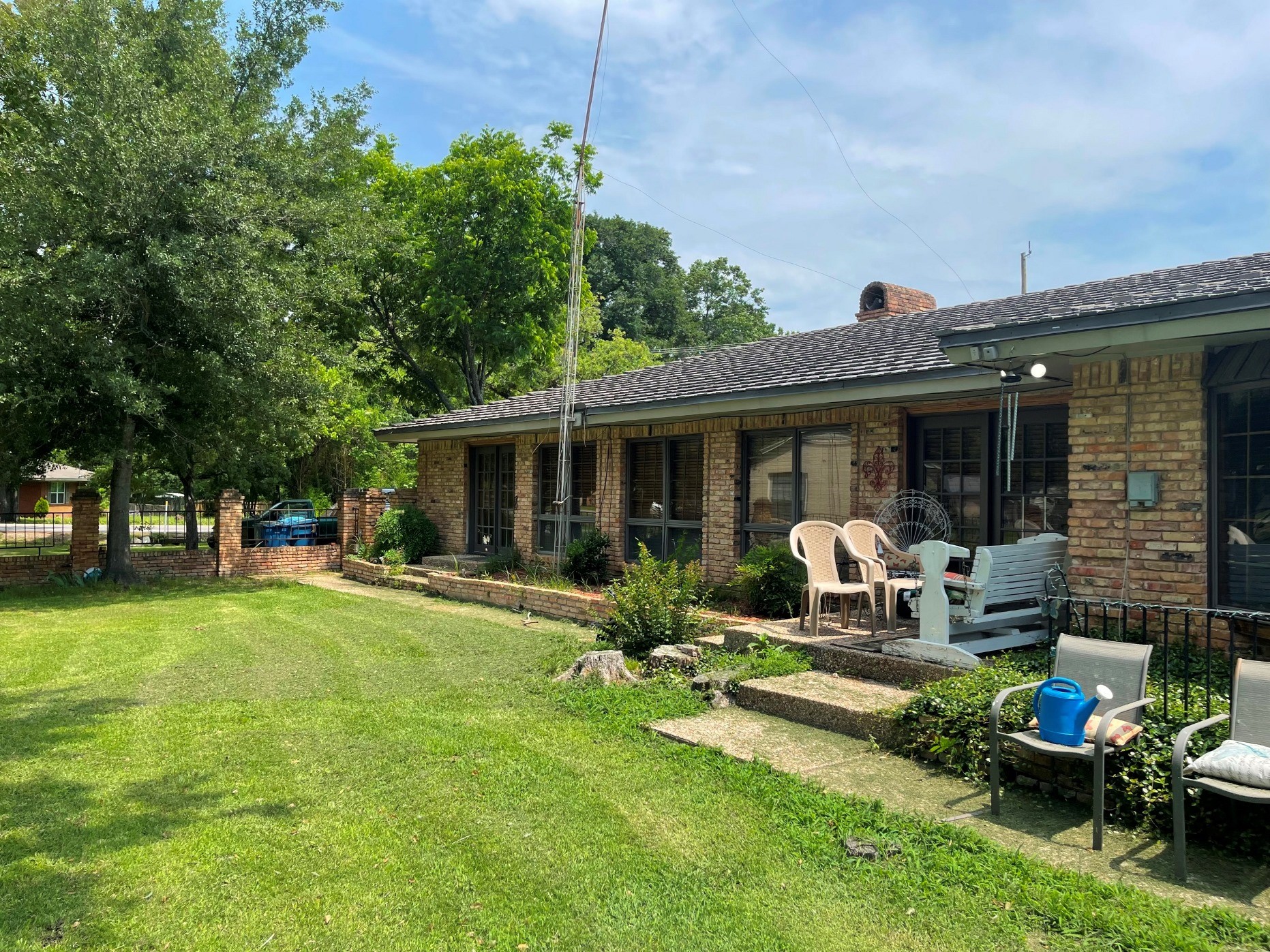 900 S Palestine Street Athens TX 75751