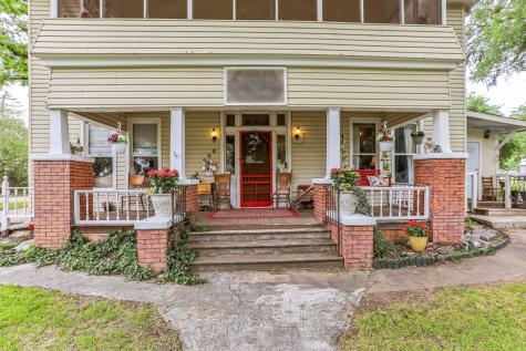 203 W Commerce Street San Saba TX 76877