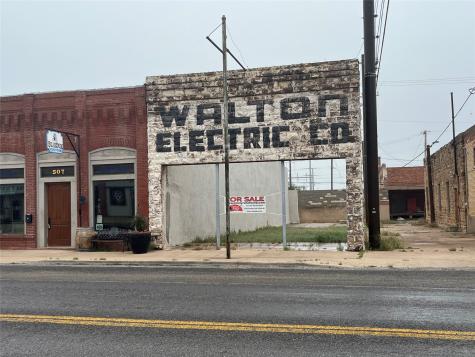 509 Conrad Hilton Boulevard Cisco TX 76437