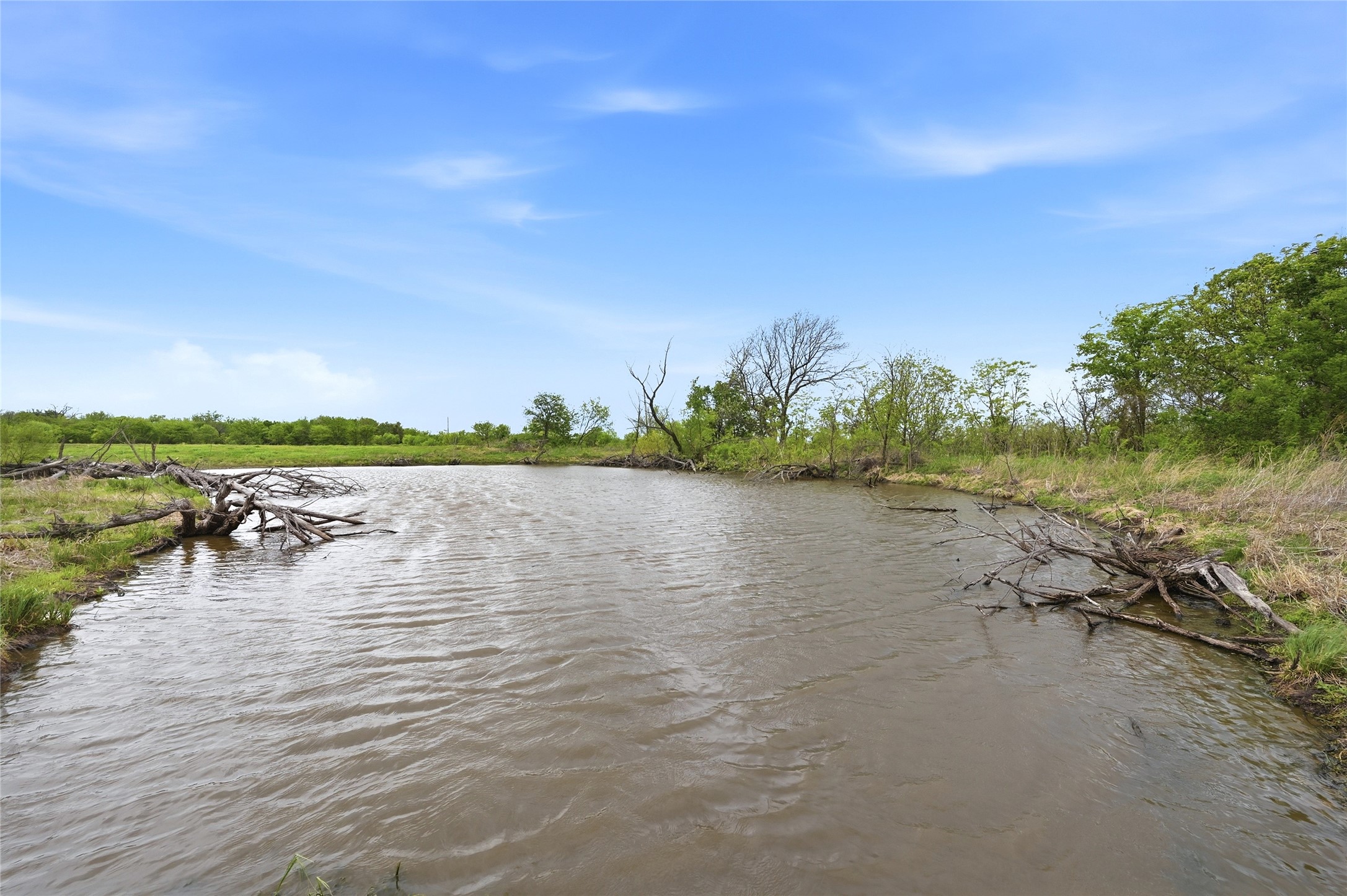 656 SE Loop Denison TX 75020