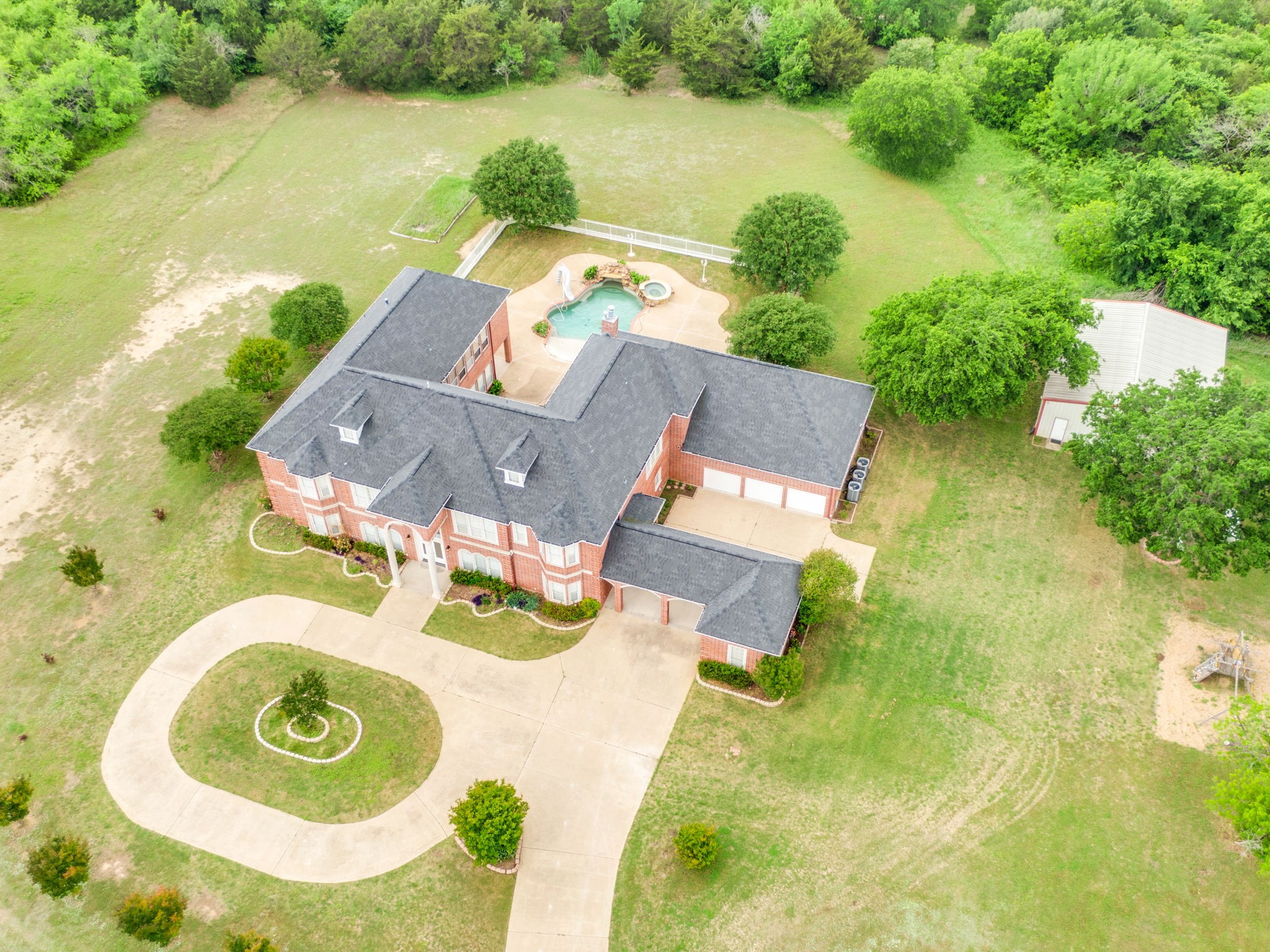 6420 Hayes Road Midlothian TX 76065