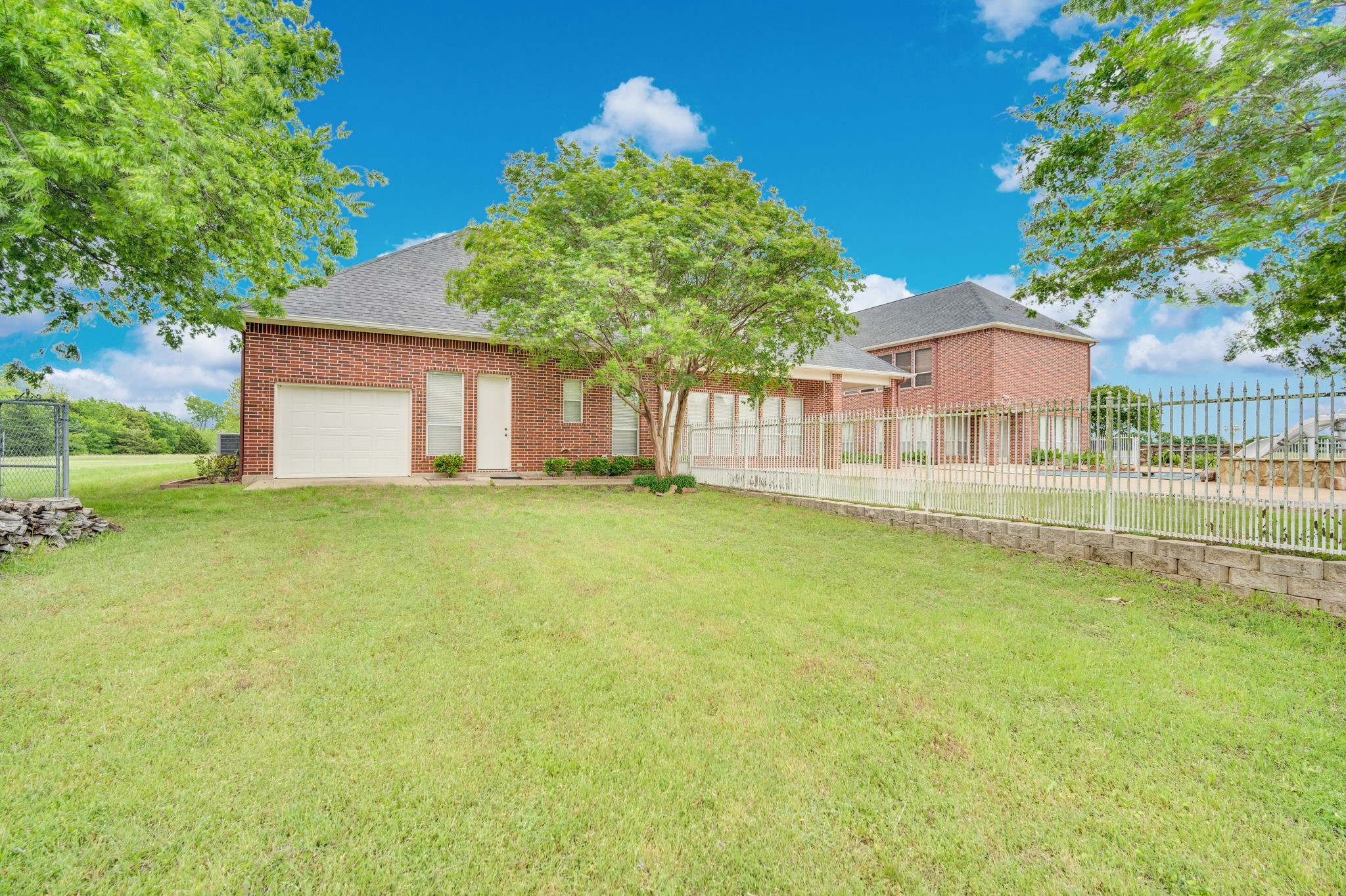 6420 Hayes Road Midlothian TX 76065