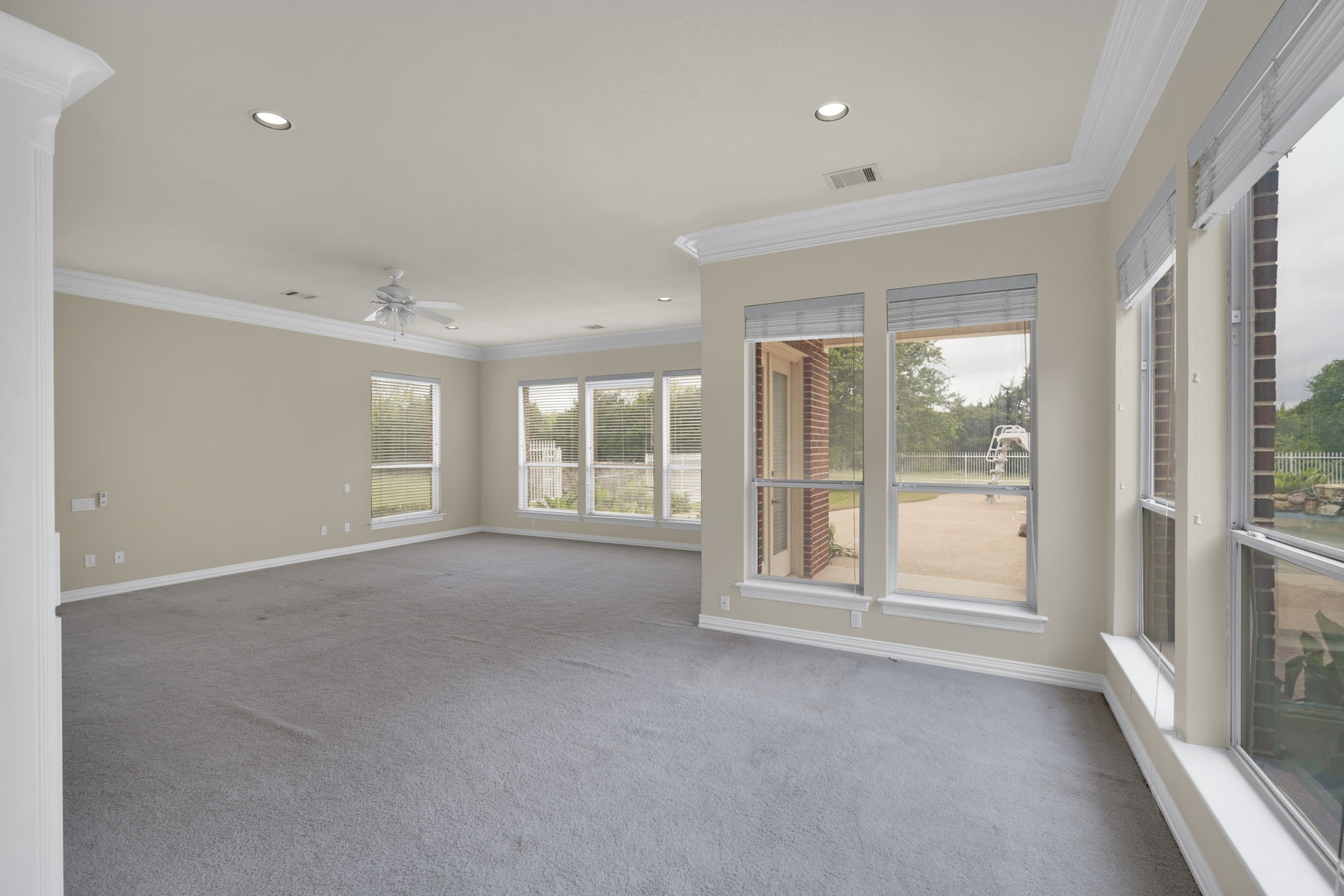 6420 Hayes Road Midlothian TX 76065