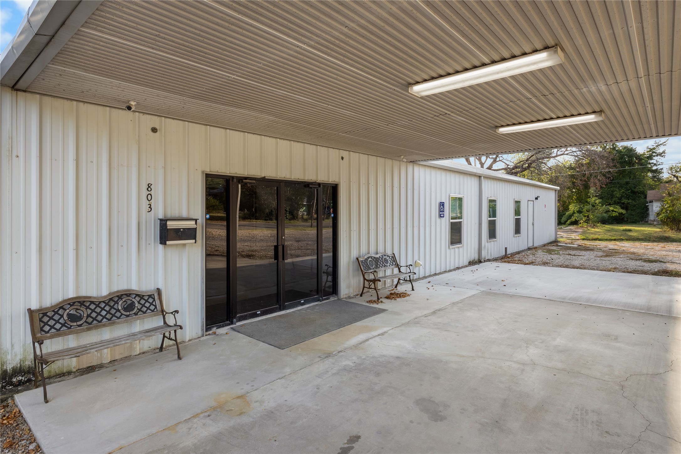 803 Chestnut Street Commerce TX 75428