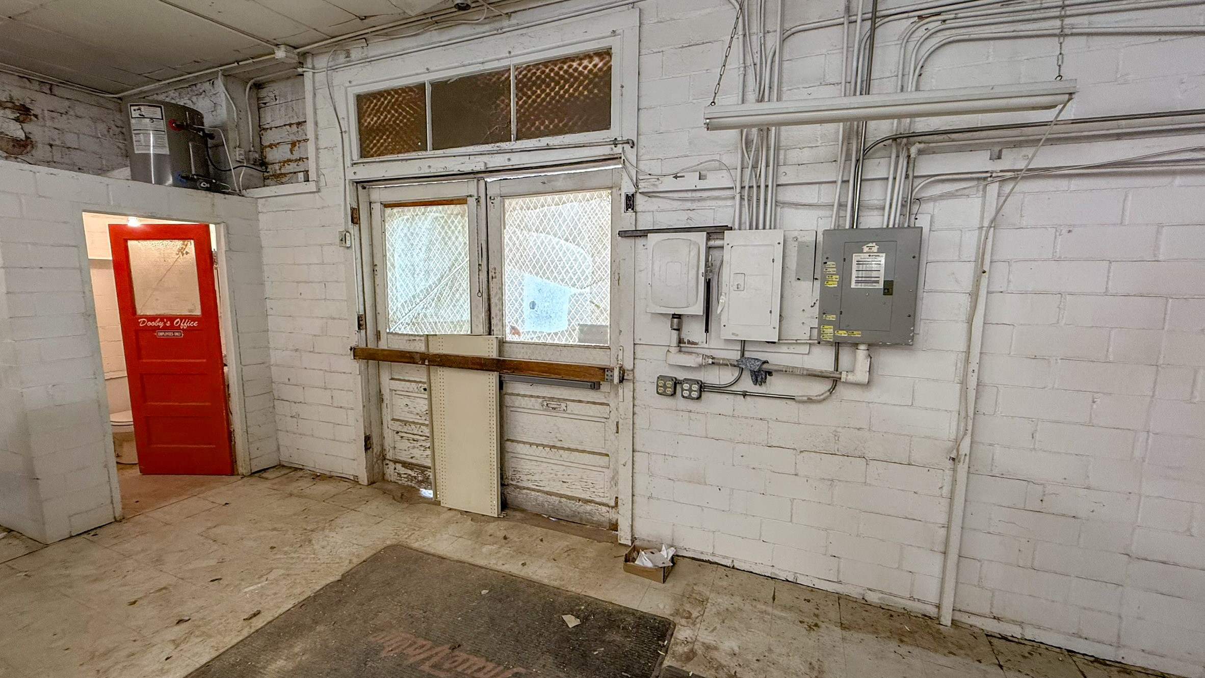 128 N Church Street Jacksboro TX 76458