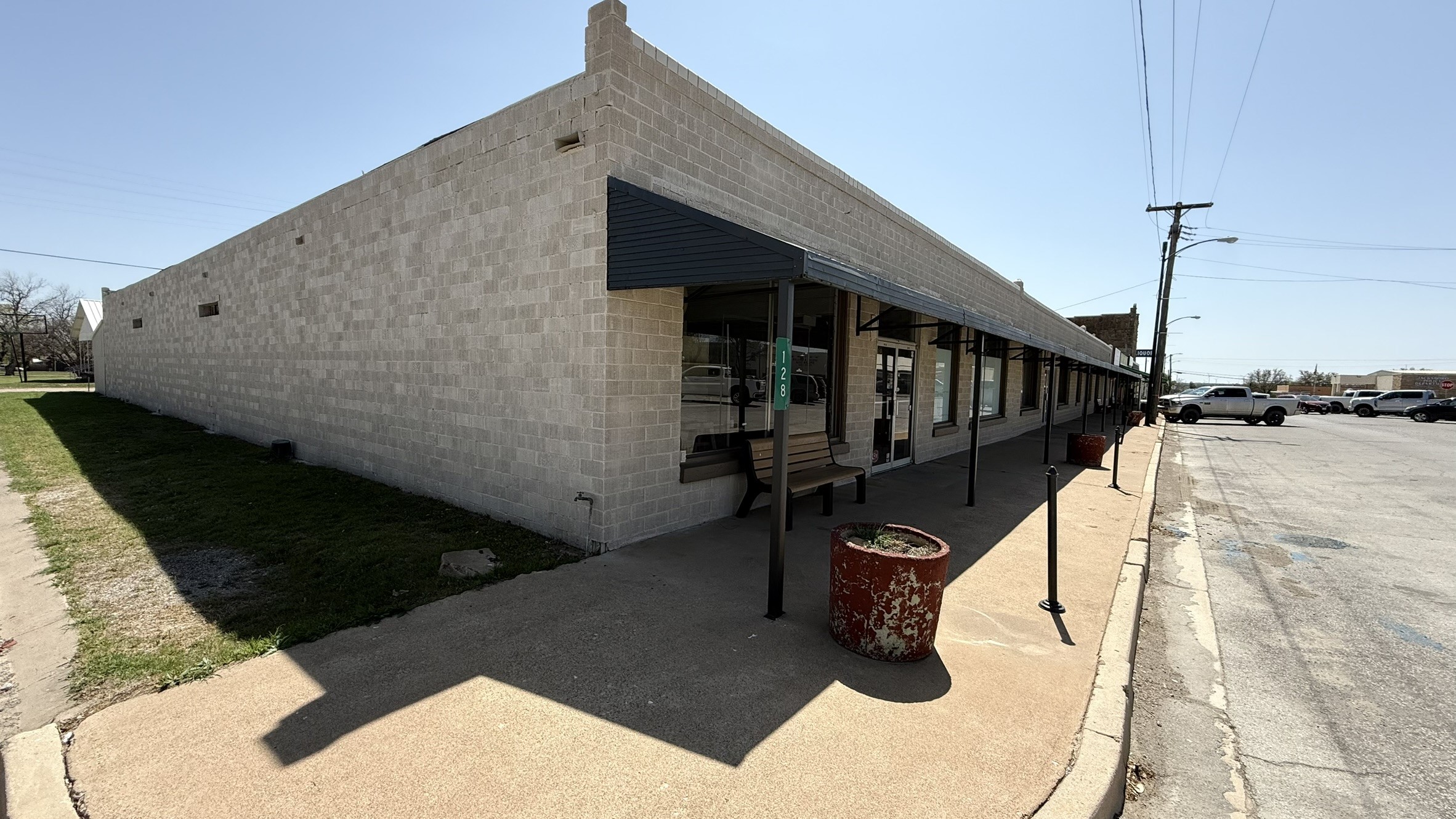 128 N Church Street Jacksboro TX 76458