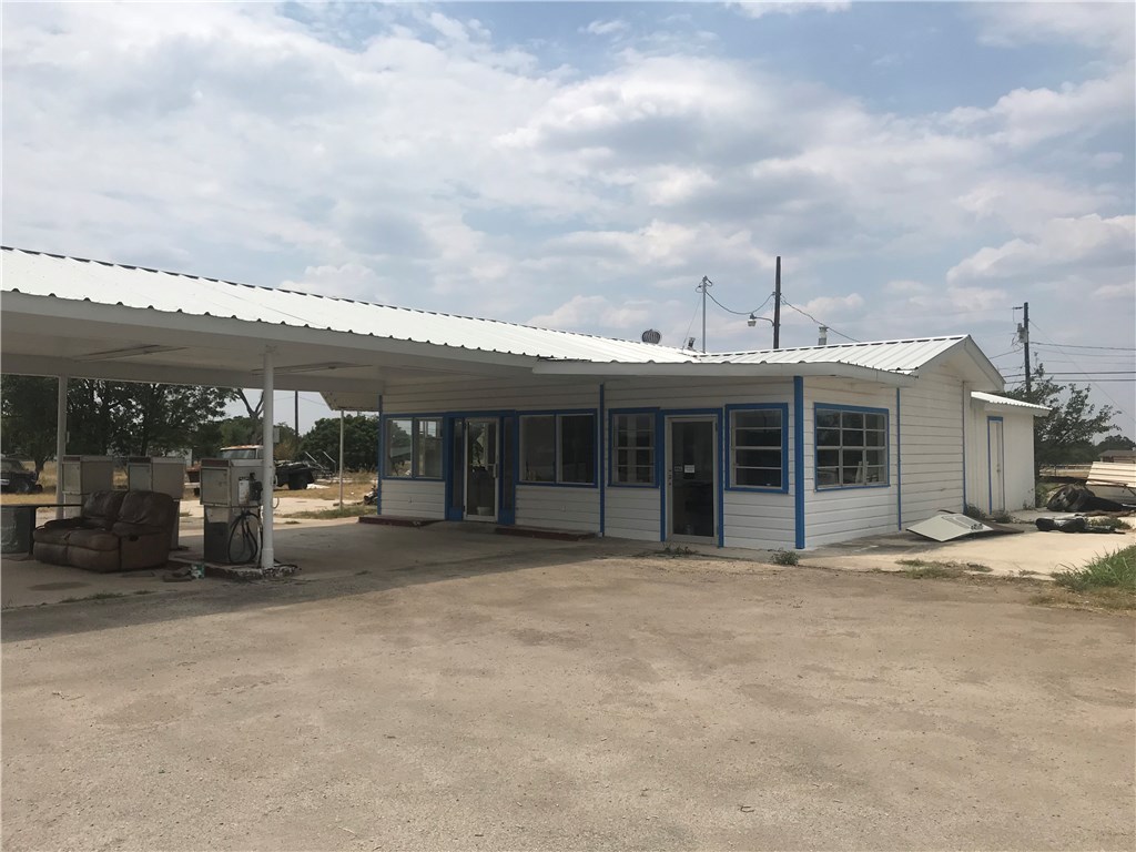 7500 Highway 67-84 Bangs TX 76823