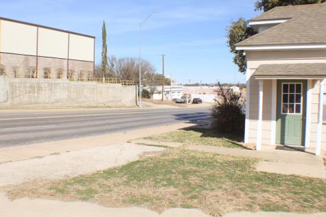 405 S Bridge Street Brady TX 76825
