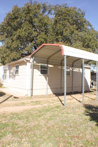 405 S Bridge Street Brady TX 76825