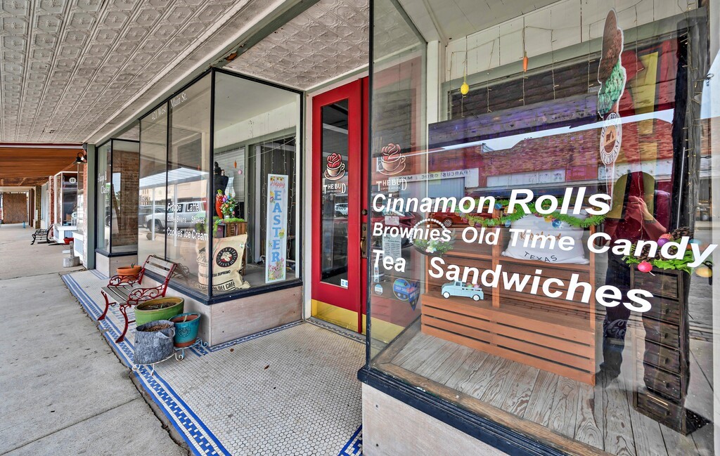 421 Main Street Rosebud TX 76570