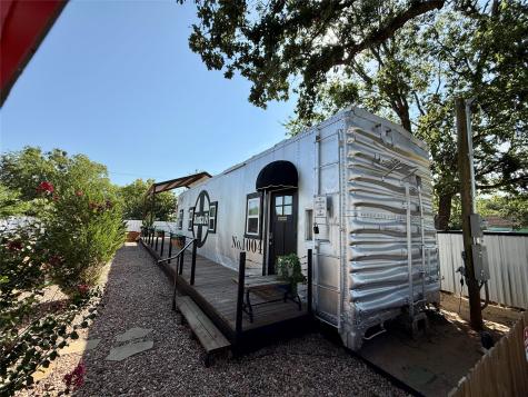 1001 A Vine Brownwood TX 76801