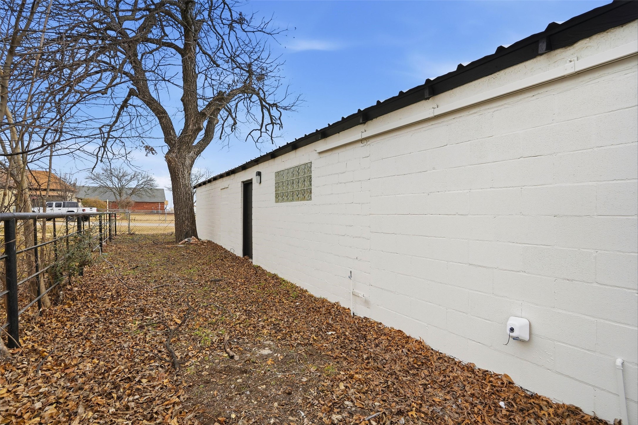 129 N Magnolia Street Crowley TX 76036