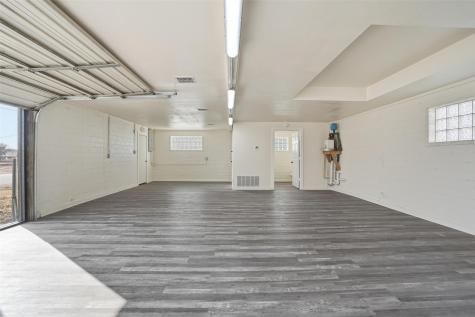 129 N Magnolia Street Crowley TX 76036