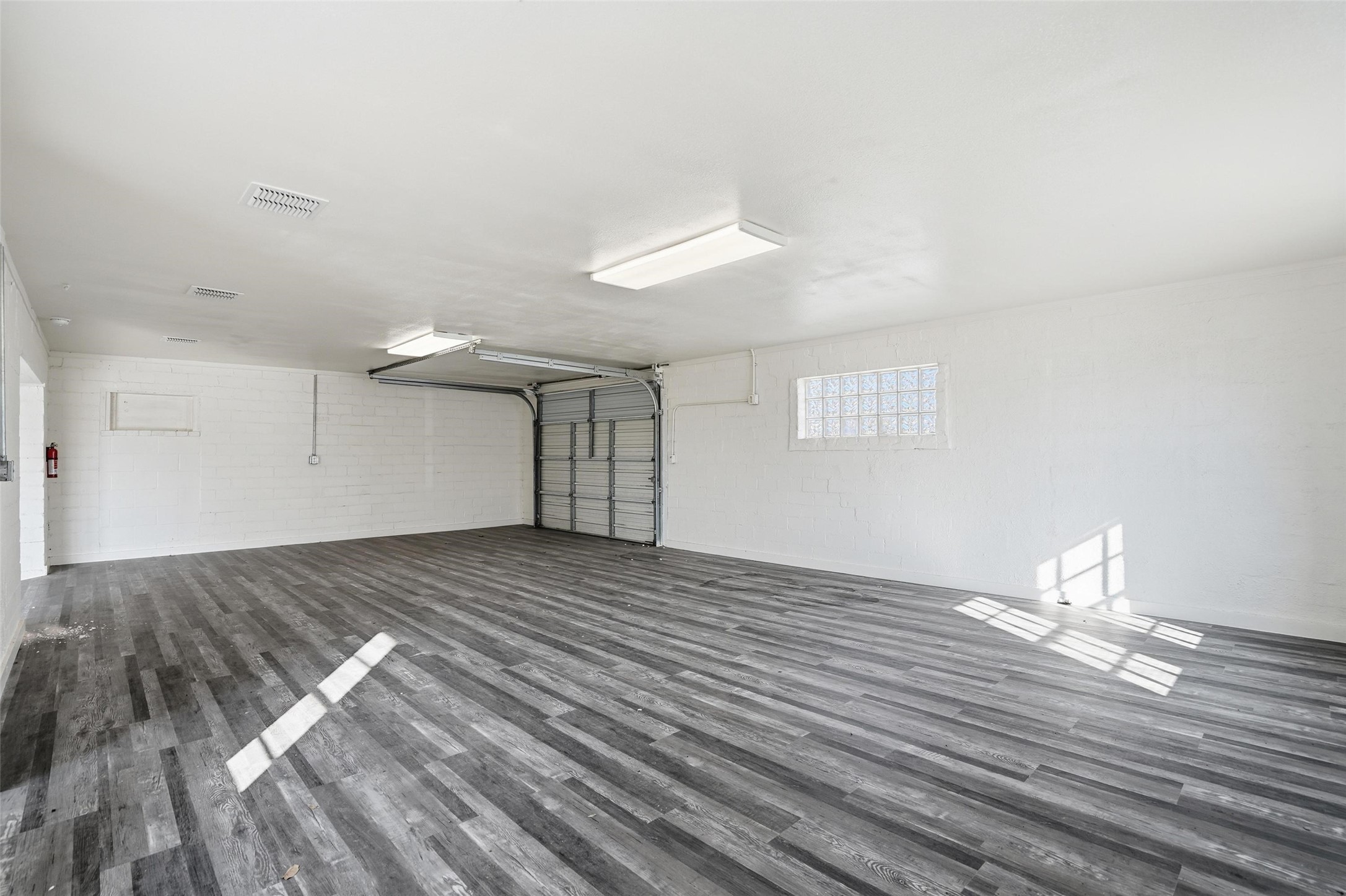 129 N Magnolia Street Crowley TX 76036