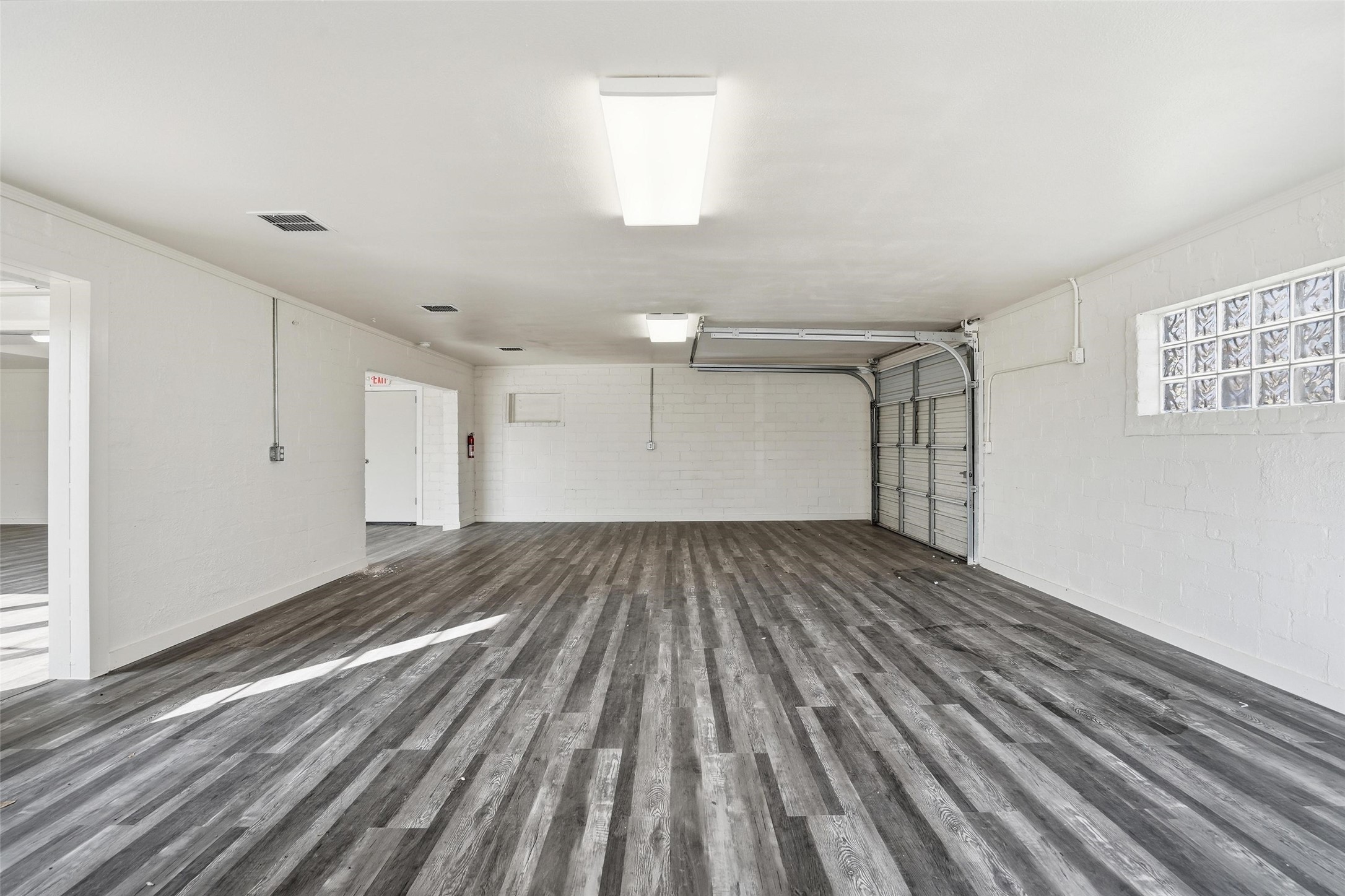 129 N Magnolia Street Crowley TX 76036