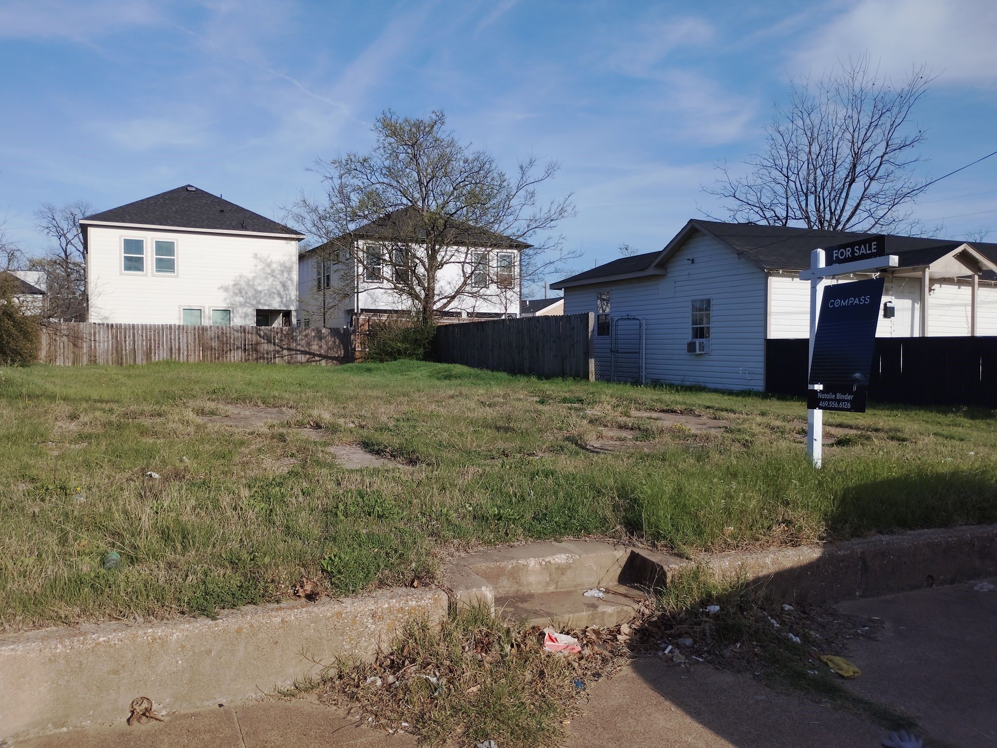 3104 Navaro Street Dallas TX 75212