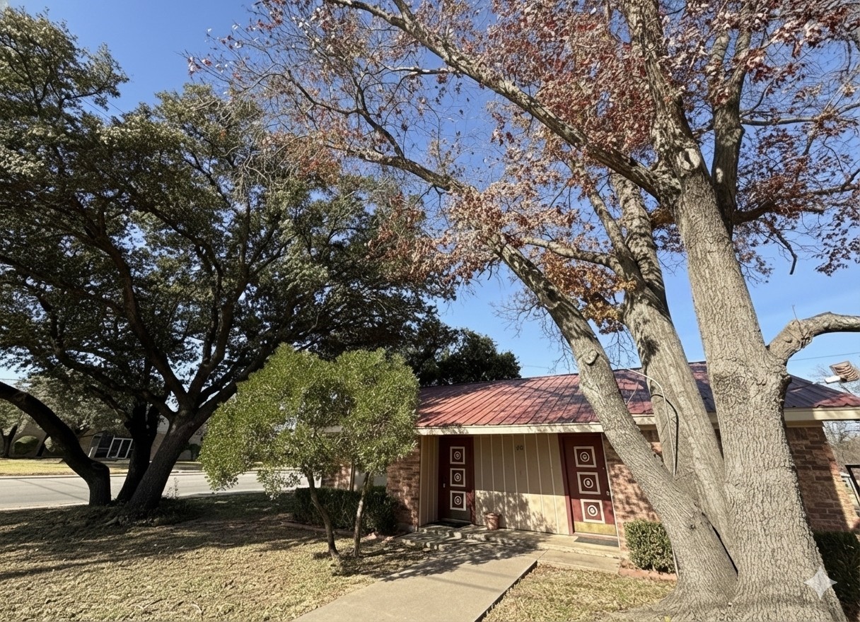 100 E Truett Street Winters TX 79567