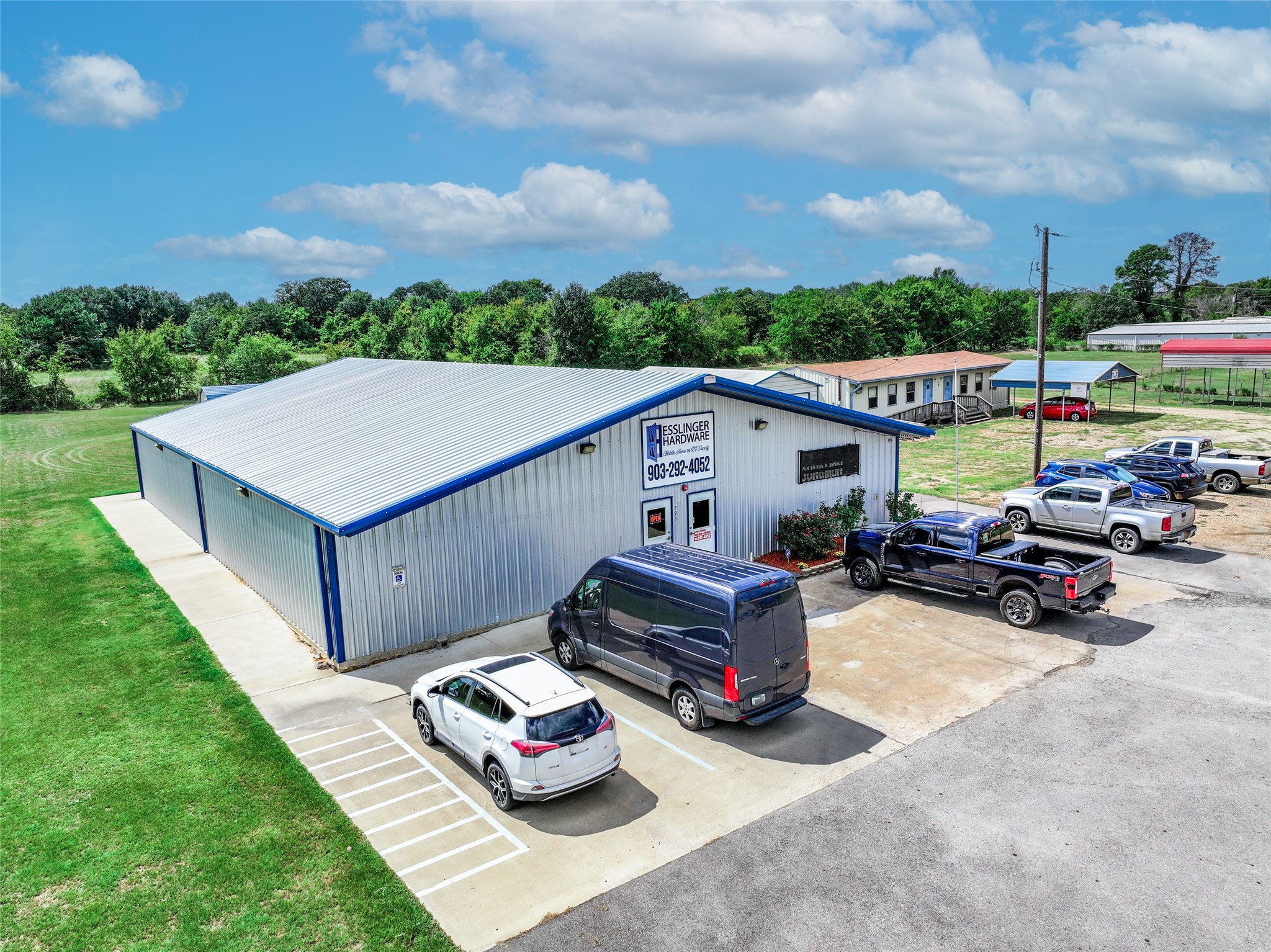 723 S Seven Points Drive Kemp TX 75143