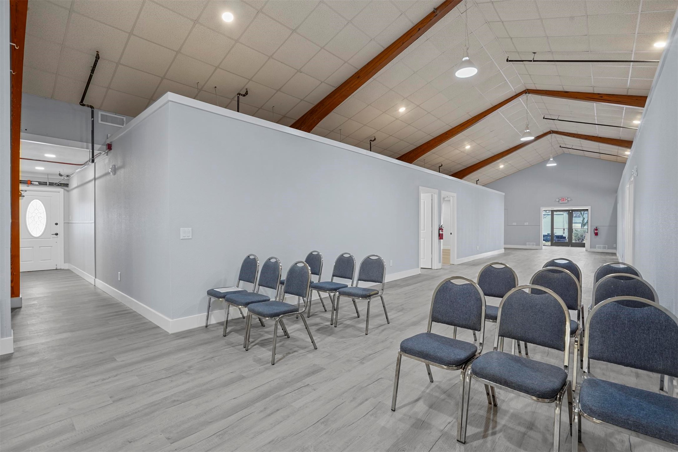 116 N Clark Street Burleson TX 76028