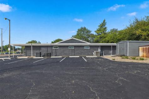 116 N Clark Street Burleson TX 76028