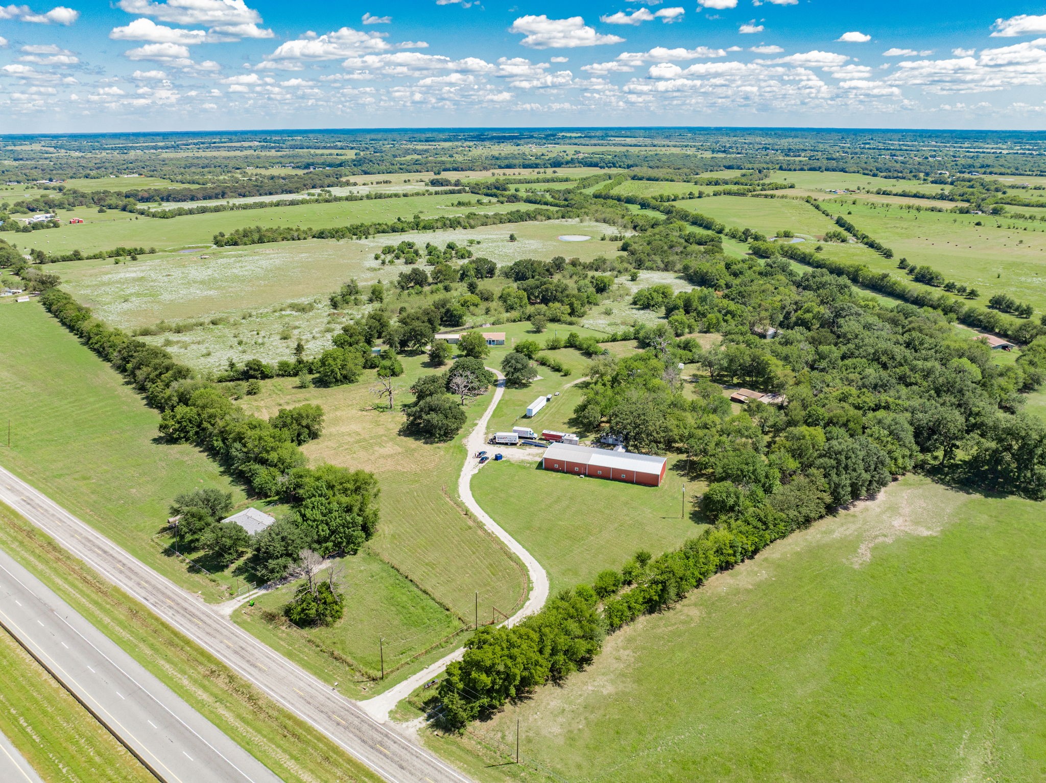 4611 E Interstate 30 Campbell TX 75422